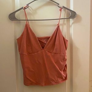 Tank top crop
